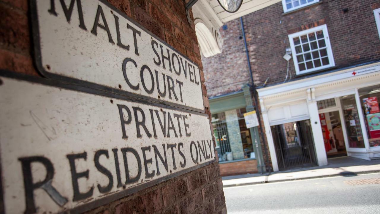 Malt Shovel Court With Free Parking Apartment York Luaran gambar